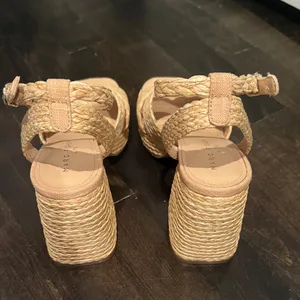 Marc Fisher Natural Woven Platform Sandals thumbnail 5