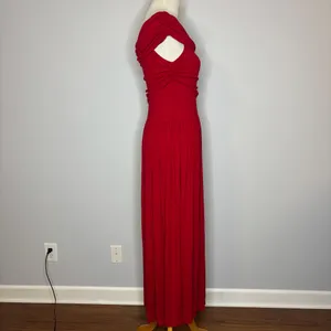 Runaway The Label - Red Manalla Maxi Dress thumbnail 4