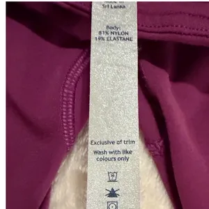 Lululemon Tight Stuff Tight II Berry Purple High Rise Running Leggings‎ Womens 6 thumbnail 5