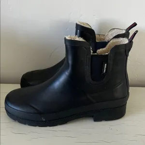 Tretorn Lina Chelsea Rain Boots Waterproof Faux Fur Lined Black Women’s 10 thumbnail 5