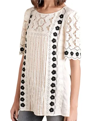 Anthropologie Floreat 4 White Eyelet Lace Black Floral Trim Veille Peasant Top thumbnail 1