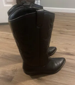 Black Cowgirl Boots thumbnail 3