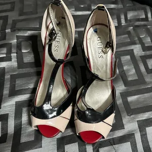 Guess tan/black/red stiletto peep toe heel thumbnail 2