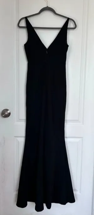 Melora Lulus Sleeveless Maxi Dress thumbnail 1