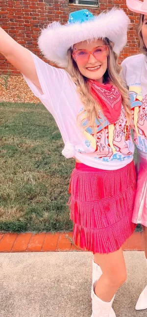 Pink fringe skirt thumbnail 1