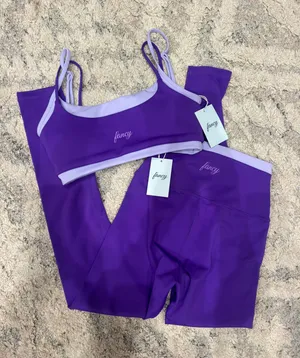 Fancy athletic set  thumbnail 1