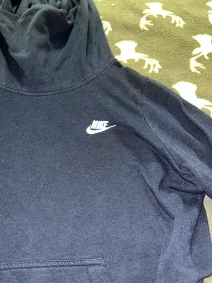 Nike Hoodie Size Medium thumbnail 2