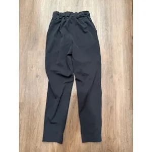 Lululemon Stretch High-Rise Tapered Pant 25.5 Black Luxtreme W5DCFS Size 0 thumbnail 2