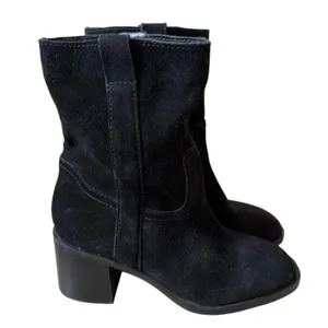 Steve Madden Romney Black Suede Square Toe Winter Ankle Boots Womens Size 6.5 thumbnail 2
