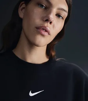 Nike Oversized Crewneck Sweatshirt Black thumbnail 4