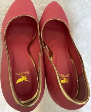 Shiekh Pink and Gold Stiletto Platform Pumps thumbnail 5