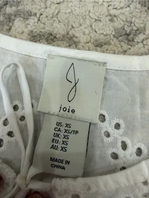 Joie White Eyelet Blouse Women’s XS Broderie Anglaise Peplum Top thumbnail 4