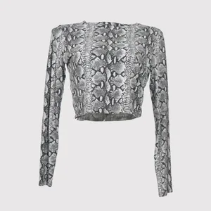 Alice + Olivia Womens Top Gray Delaina Snakeskin Print Cropped Long Sleeve XS thumbnail 2