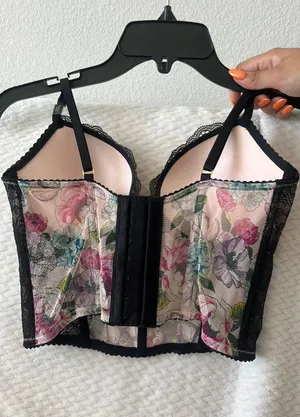 Victoria's Secret Corset thumbnail 2