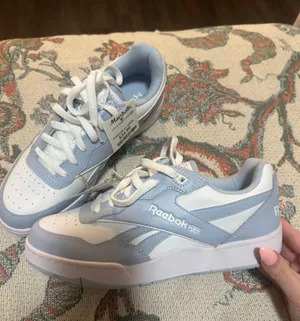 Reebok Sneakers thumbnail 1