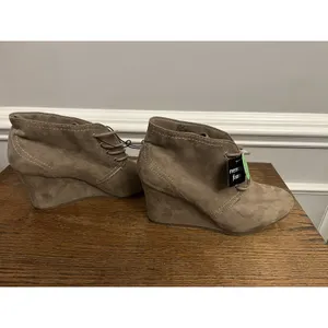 Arizona Jean Co. memory foam wedge ankle boots sz 10 style AZ Lily tie front NWT thumbnail 7