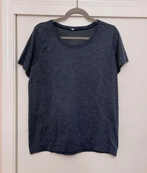 Lululemon Swiftly Tech Tee thumbnail 1