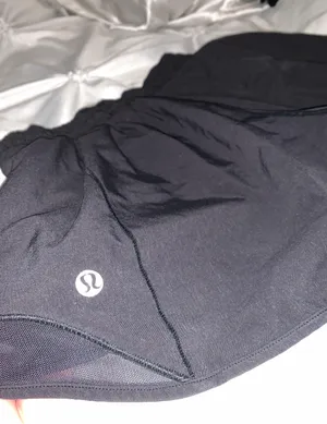Lululemon Hottie Hot Shorts 2.5” thumbnail 2