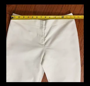 Chico’s white Ankle pants size 00 /Medium. ** refer to measurements for size. Gently warn & excellent condition. Priced to sell. Real pockets in back, still sewn in. Measurements approximately 15” waste x 36” long x 9” rise. Non-smoking home. Priced to sell at as is condition. Don’t like my price make reasonable offer! thumbnail 7