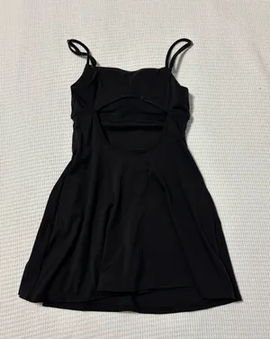 Black Athletic Dress Size M thumbnail 1