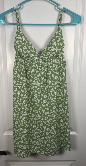 Princess Polly Koko Mini Green Floral Dress thumbnail 1