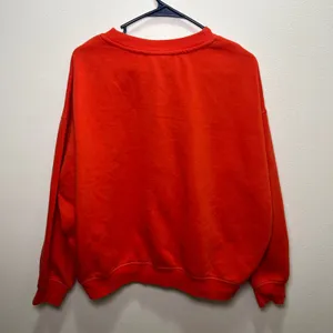 HM Wisconsin Midwest Football League Sweatshirt Red‎ Graphic Pullover Large thumbnail 6