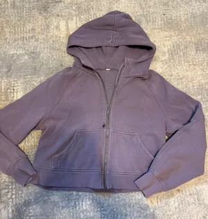 Lululemon Scuba Oversized Full-Zip Hoodie thumbnail 1