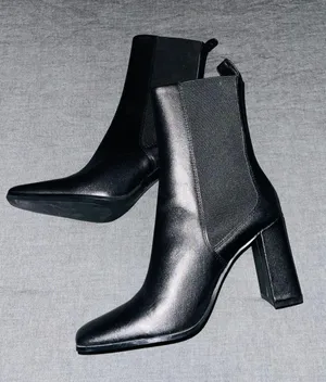 ZARA Heeled Leather Ankle Boots Black thumbnail 2