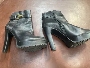 Gianni Bini Black Leather Platform Stiletto Ankle Boots with Gold Buckle thumbnail 3