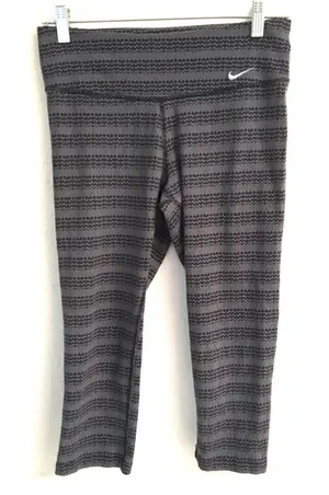 Nike Dry Fit dot print striped cropped leggings S‎ thumbnail 1