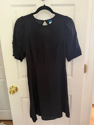Old Navy Black Fit & Flare Puff Sleeve Dress Size Small thumbnail 1