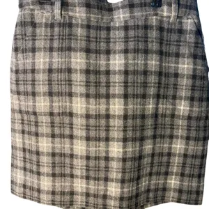 Eddie Bauer grey plaid skirt with pockets thumbnail 5
