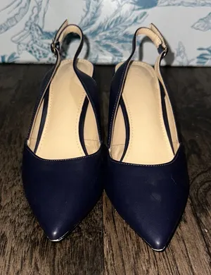 Elegant Navy Slingback Women's Shoes thumbnail 1