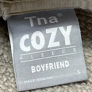 Aritzia TNA Cozy Beige Boyfriend Fleece Graphic Long Sleeve Sweatshirt Top Sz S thumbnail 4