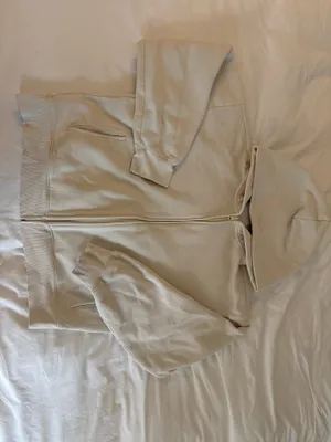 Baby Yellow Aritzia “Super World” Hoody ( vintage ) thumbnail 6