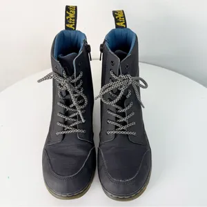Dr. Martens YOUTH COMBS UTILITY BOOTS in Black thumbnail 9