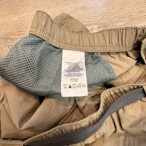 Columbia Womens Khaki Quick Dry Cargo Shorts‎ Size XLarge Belted Outdoor Hiking thumbnail 6