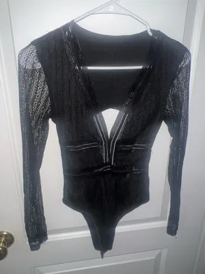 Amazon Black lace going out top thumbnail 5