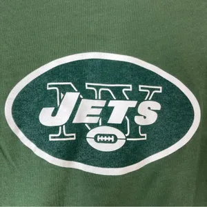 Junk Food New York Jets Football Tee Green Long Sleeve V-Neck Womens Small thumbnail 5