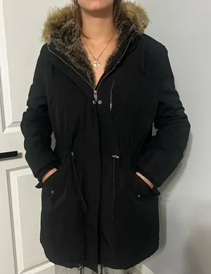 Women’s LEVI’S parka ☃️ thumbnail 1