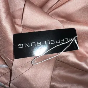Beautiful New Alfred Sung Satin Twill Mother of the Bride/Bridesmaid Gown! thumbnail 8