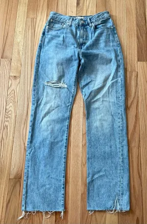 Madewell Jeans Womens 26 Blue 90s Straight High Rise Light Wash Distressed thumbnail 1