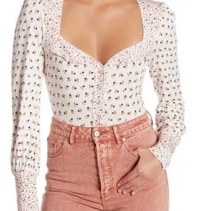 Free People NWOT Ivory Kissin Kate Top Size Large thumbnail 10