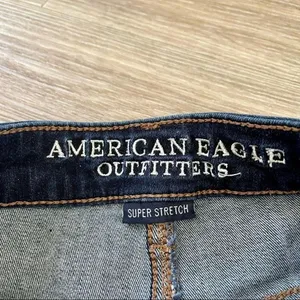 American Eagle Outfitters super hi rise shorts thumbnail 4