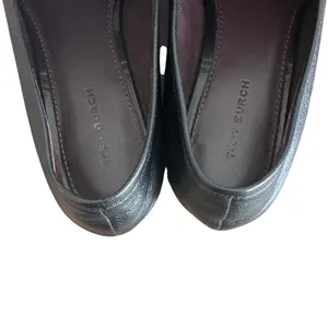 Tory Burch Perrine Loafer Black Leather Horsebit Enamel Gold Size 7.5 thumbnail 3