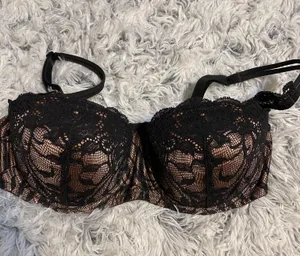 Victoria's Secret VICTORIA'S BODY BY VICTORIA PUSH UP thumbnail 1