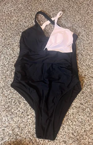 Womens Black White Colorblock Ruched One Piece‎ Swimsuit Size S Halter Neck thumbnail 1