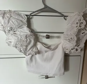White ZARA Top Crop thumbnail 1