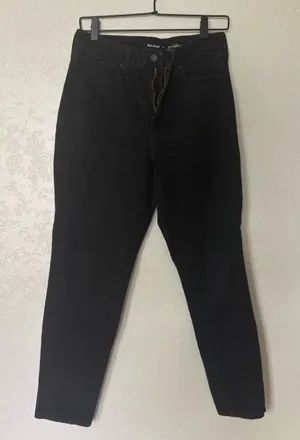 Old navy black OG straight high rise jeans thumbnail 1