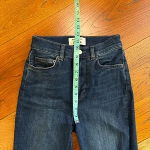 Reformation‎ Dark wash blue high rise Skinny Jeans Neris Wash size 24 thumbnail 9